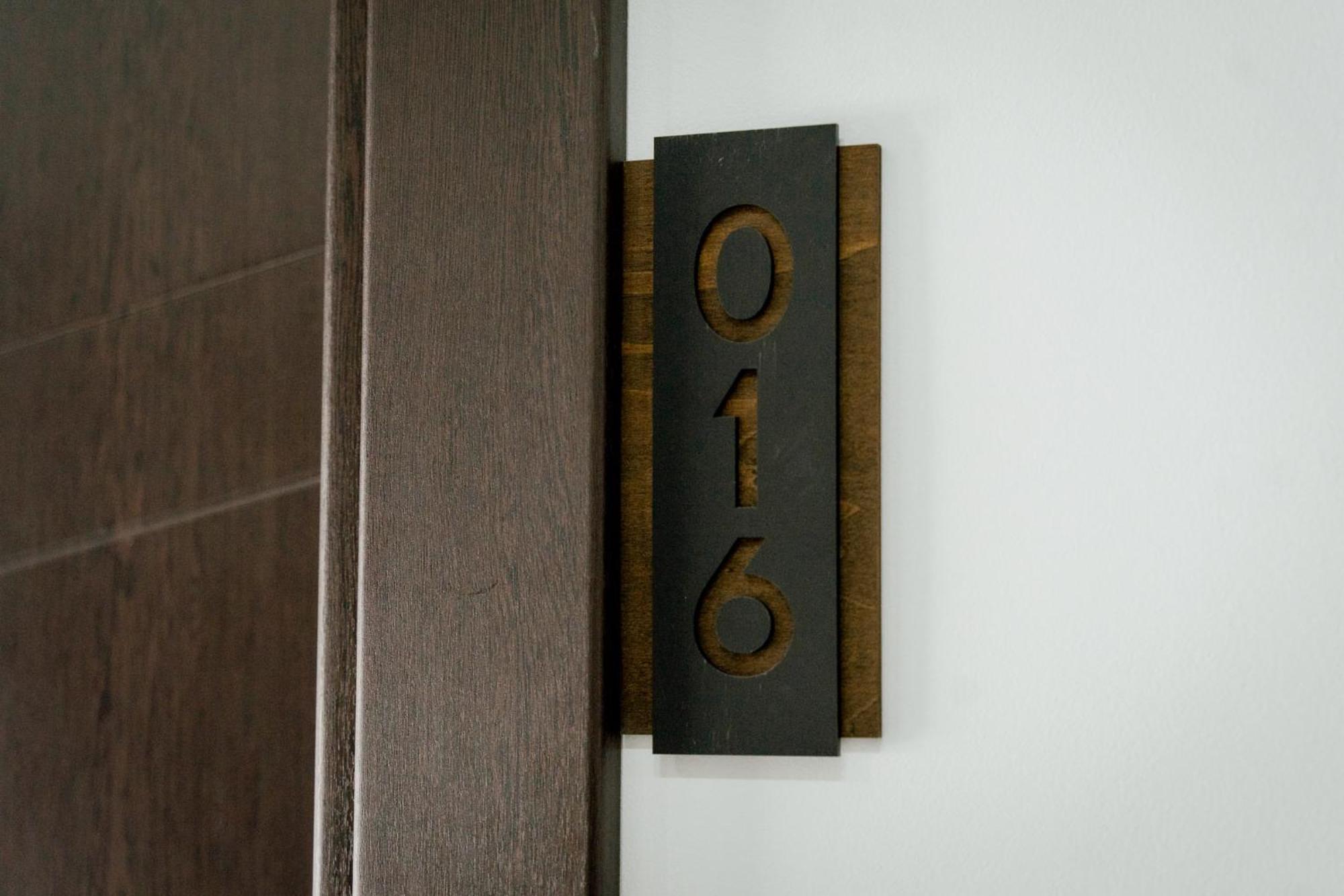 Hotel Lamede Self Check-In Vídeňské Nové Město Exteriér fotografie