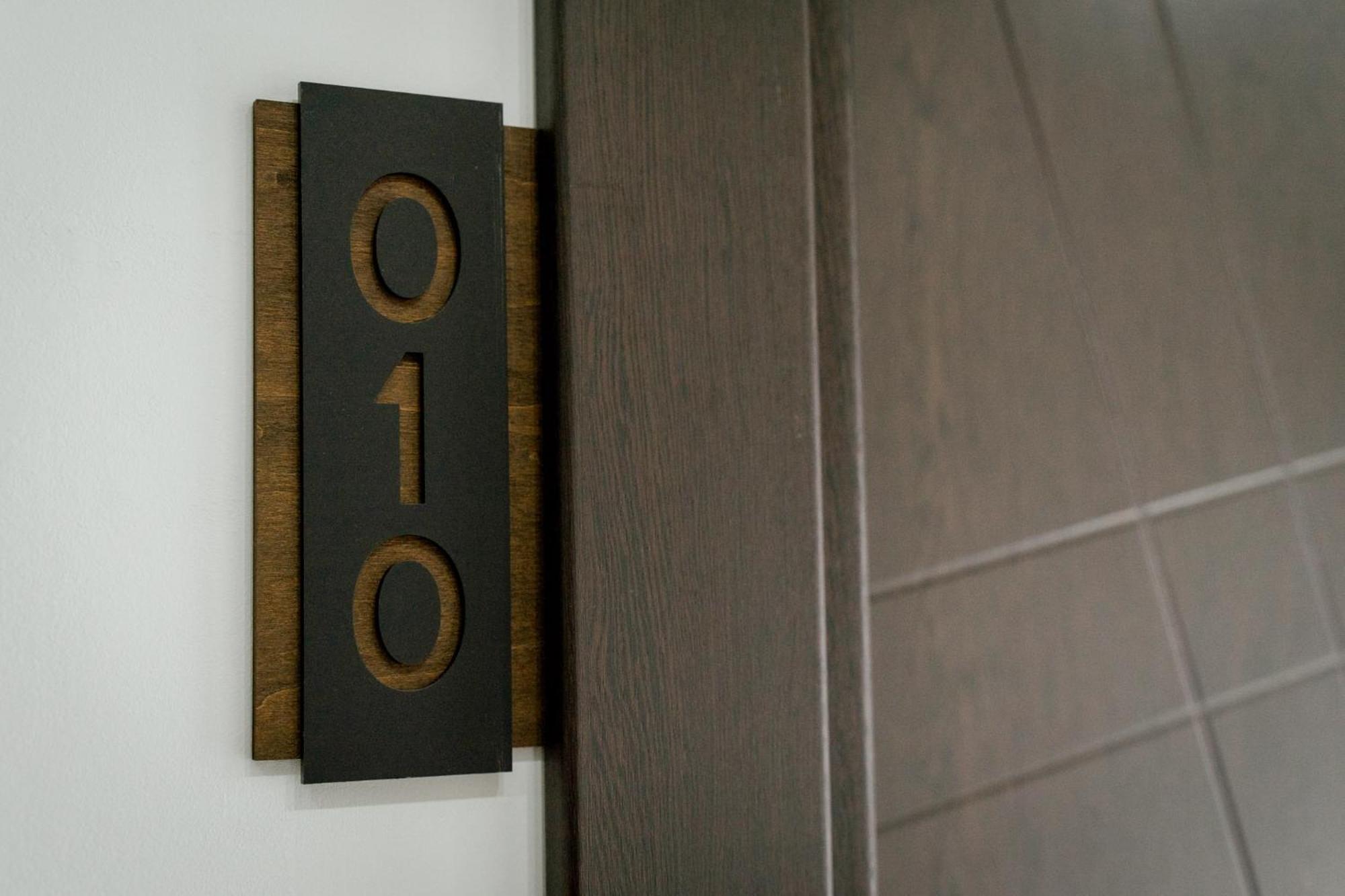 Hotel Lamede Self Check-In Vídeňské Nové Město Exteriér fotografie